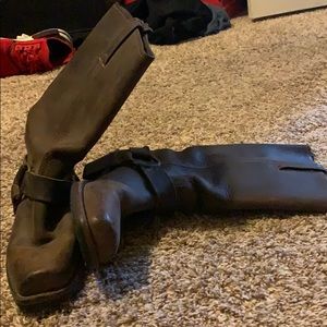 Frye’s boots 6.5